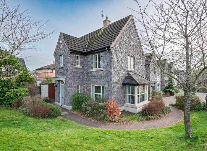 3 Bedroom Semi-Detached House For Sale In Coopers Mill Mews, Belfast, BT16