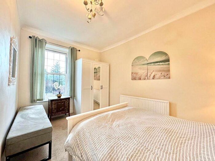 2 Bedroom Cottage For Sale In The Green, Penistone, Sheffield, S36