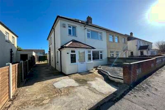 3 Bedroom House To Rent In Bridgemary Road, Gosport, PO13