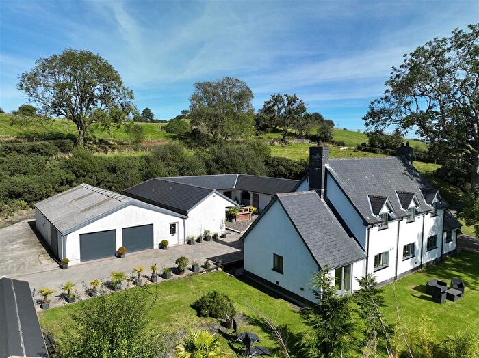 5 Bedroom Farm For Sale In Tynreithyn, Tregaron, SY25