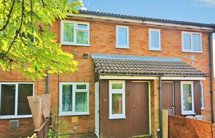 1 Bedroom Terraced House To Rent In Meadowbrook Close, Colnbrook, Slough, SL3