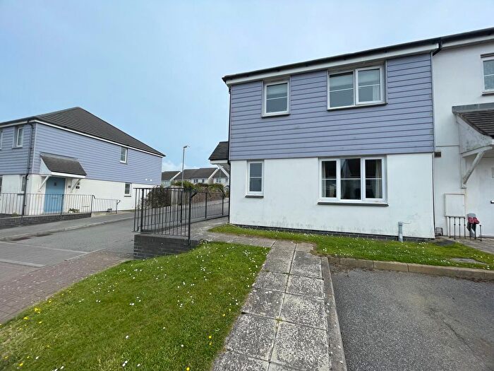 3 Bedroom Property To Rent In Tregea Close, Redruth, TR16