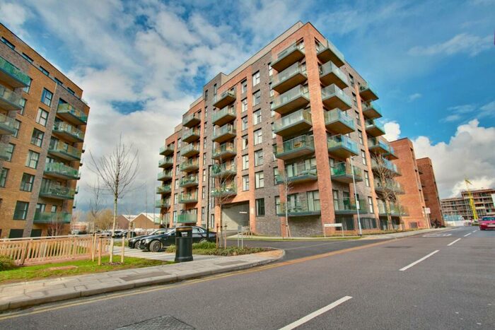 2 Bedroom Apartment To Rent In James Smith Court, Dartford, DA1