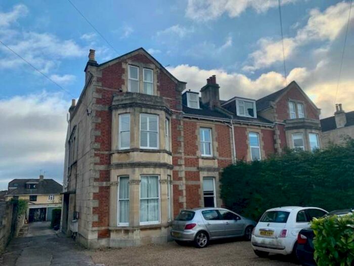 1 Bedroom Apartment To Rent In Combe Park, Weston, Bath, BA1