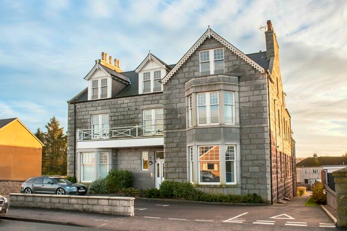 2 Bedroom Flat To Rent In Kincardine Court, Stonehaven, Aberdeenshire, AB39