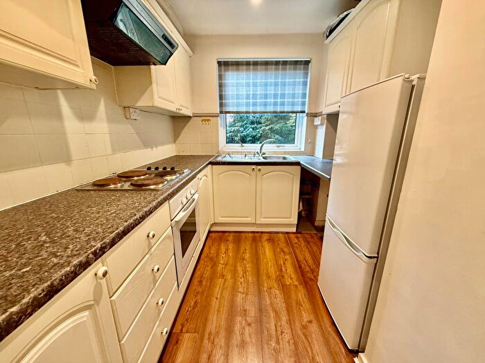 2 Bedroom Flat To Rent In Boldmere Gardens Boldmere, B73