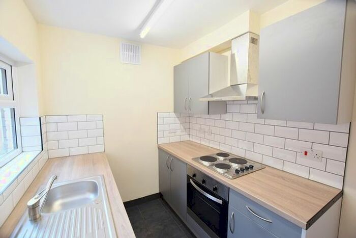 2 Bedroom Terraced House To Rent In Kenrick Street, Netherfield, Nottingham, NG4