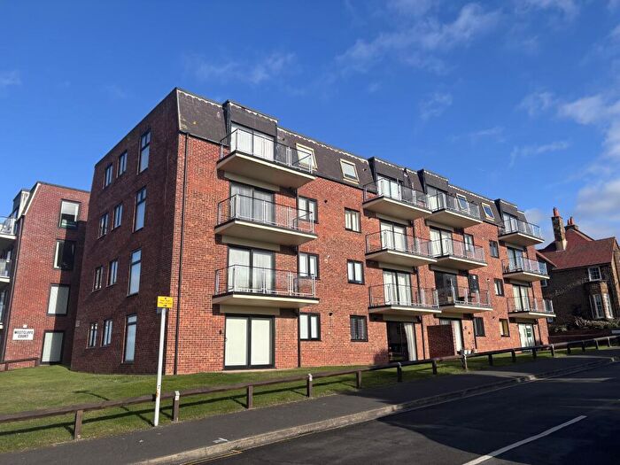 2 Bedroom Flat For Sale In Westcliffe Court, Hunstanton, PE36