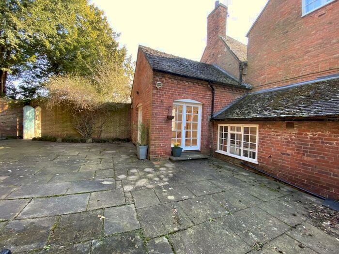 1 Bedroom Apartment To Rent In The Annexe, The Old Rectory, Tixall, ST18