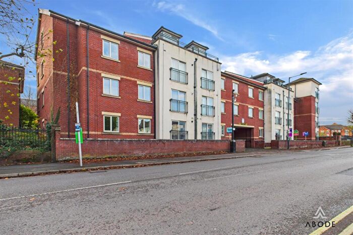 2 Bedroom Apartment For Sale In Ashbourne Road, Derby, DE22