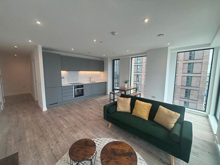 2 Bedroom Apartment To Rent In Victoria House, Great Ancoats Street, Manchester, M4