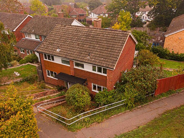 3 Bedroom Semi-Detached House For Sale In Kennedy Avenue, East Grinstead, RH19