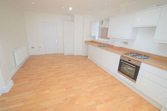 3 Bedroom Property To Rent In Locke House, High Road Leyton, E10
