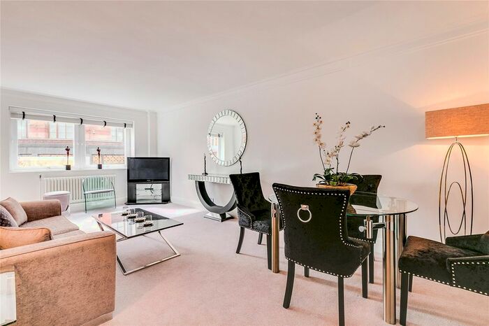 2 Bedroom Flat To Rent In Hans Crescent, Knightsbridge, London, SW1X