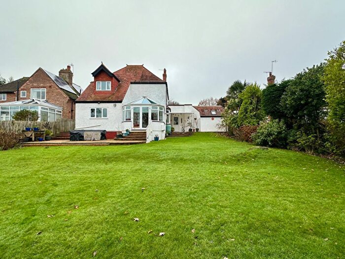4 Bedroom Detached House For Sale In Cranston Avenue, Bexhill-On-Sea, TN39