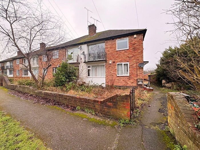 2 Bedroom Maisonette To Rent In Sunnybank Avenue, Stonehouse Estate, Coventry, CV3