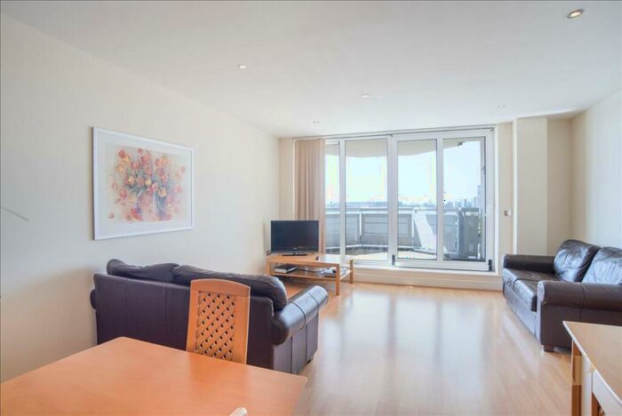 3 Bedroom Apartment To Rent In Tradewinds, Wards Wharf Approach, London, E16