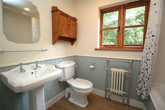 1 Bedroom Maisonette To Rent In Medstead Road, Beech, Alton, Hampshire, GU34