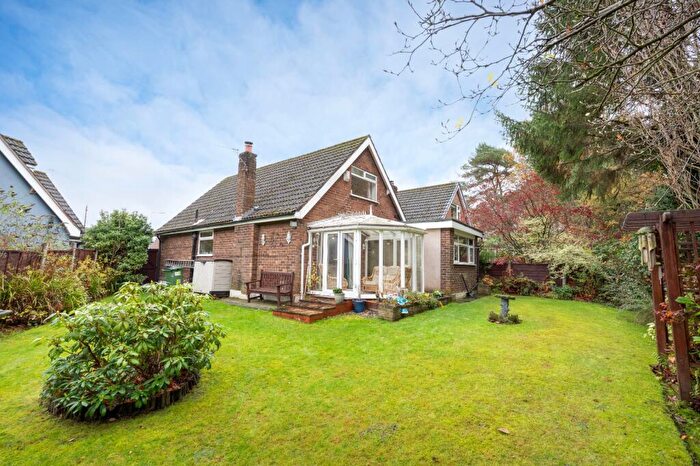 3 Bedroom Detached House For Sale In Pine Close, Marple, Stockport, Greater Manchester, SK6