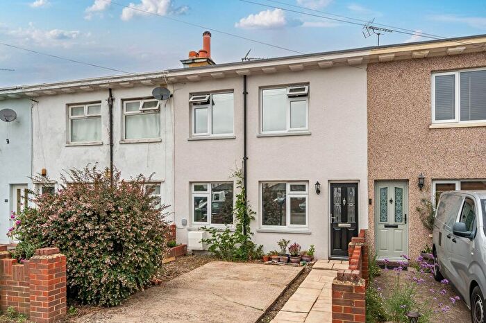 2 Bedroom Terraced House For Sale In Horton Hill, Epsom, KT19