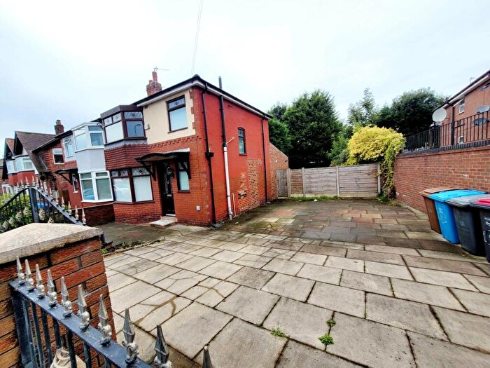 3 Bedroom Semi-Detached House To Rent In Eccles Road, Swinton, M27