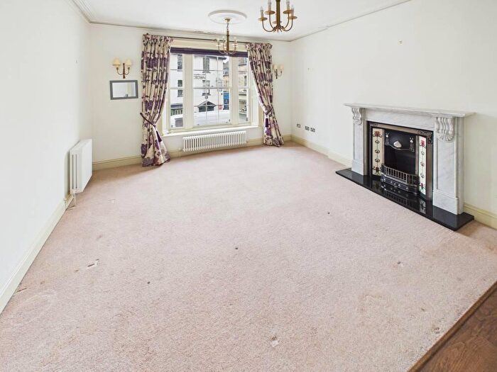 1 Bedroom Apartment To Rent In West Market Place, Cirencester, GL7
