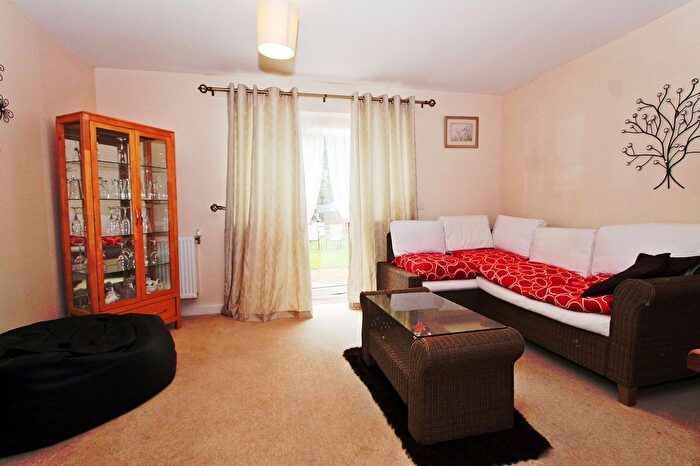 2 Bedroom Terraced House To Rent In Summer Drive, West Drayton, UB7