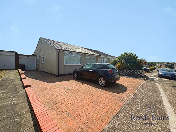 3 Bedroom Bungalow For Sale In Chadderton Drive, Newcastle Upon Tyne, Tyne And Wear, NE5