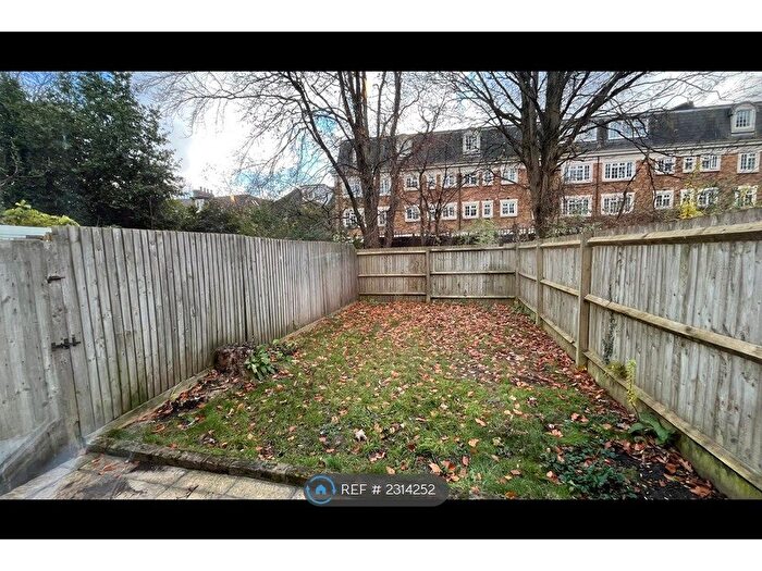 2 Bedroom Flat To Rent In Hammelton Road, Bromley, BR1