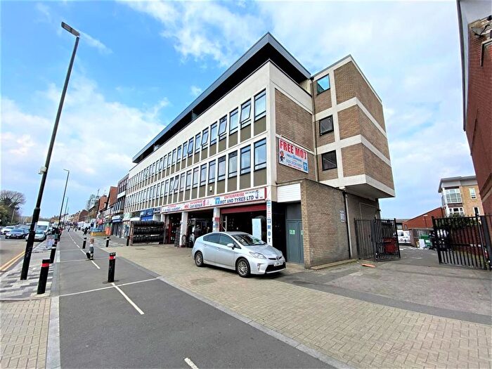 1 Bedroom Flat To Rent In Legion House, Uxbridge Road, Hayes, UB4