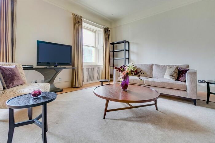 3 Bedroom Flat To Rent In Princes Gate, South Kensington, SW7