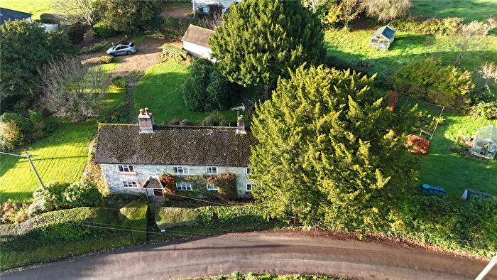 3 Bedroom Country House For Sale In Moor Hill, Fovant, Salisbury, Wiltshire, SP3