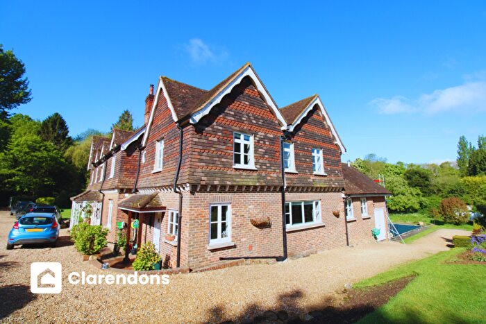 1 Bedroom Flat To Rent In Dorking, Surrey, RH5