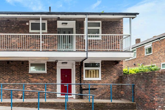 1 Bedroom Flat To Rent In Omega Street, London, SE14