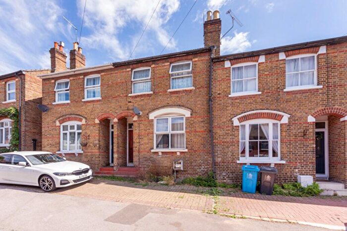 3 Bedroom Terraced House For Sale In Grenfell Road, Maidenhead, SL6