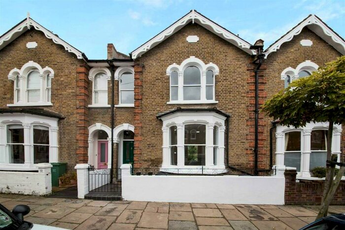 3 Bedroom Terraced House To Rent In Twisden Road, Dartmouth Park, NW5