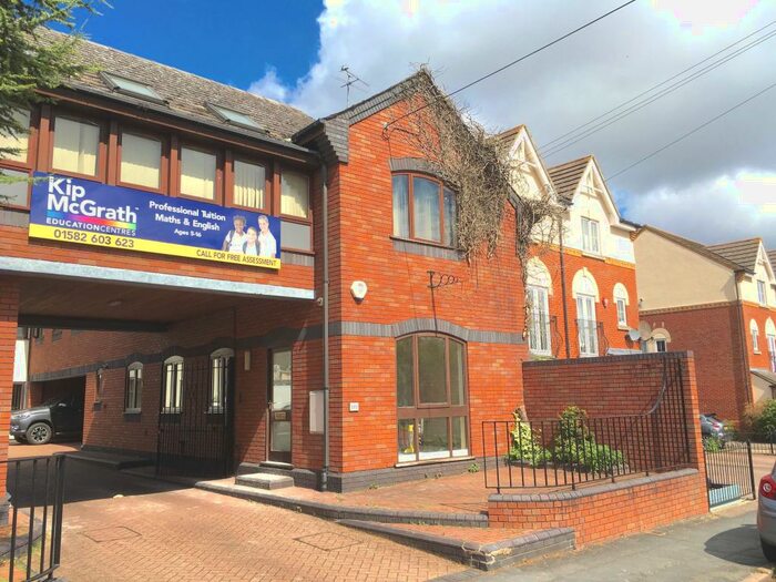 1 Bedroom Maisonette To Rent In Union Street, Dunstable, LU6