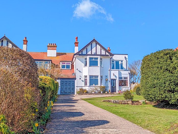 5 Bedroom House For Sale In Seacroft Esplanade, Skegness, PE25