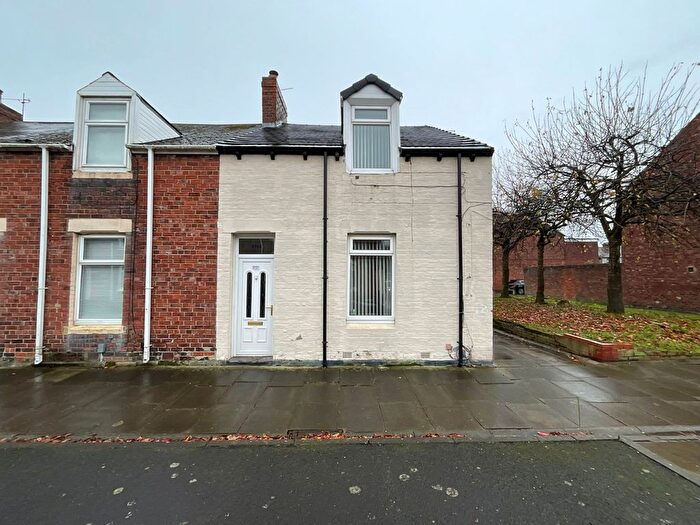 2 Bedroom End Terrace House For Sale In Tennant Street, Hebburn, NE31