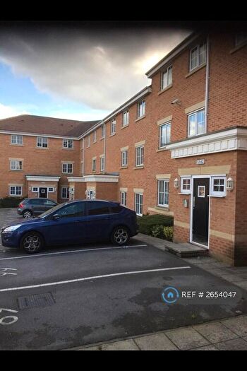 2 Bedroom Flat To Rent In Jenkinson Grove, Armthorpe, DN3