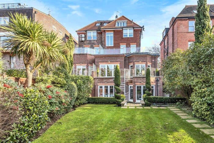 4 Bedroom Flat To Rent In Fitzjohn's Avenue, Hampstead, NW3