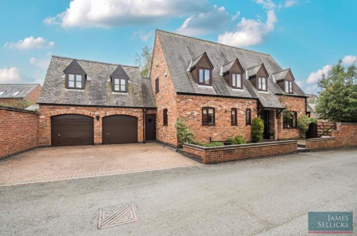 3 Bedroom Detached House For Sale In The Croft, Arnesby, Leicestershire, LE8