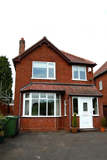 3 Bedroom Detached House To Rent In Lickey Rock, Bromsgrove, B60