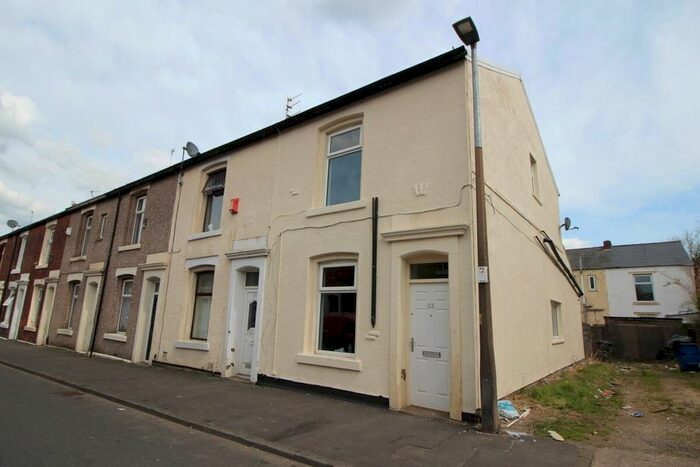 3 Bedroom Terraced House To Rent In Hertford Street, Blackburn, BB2