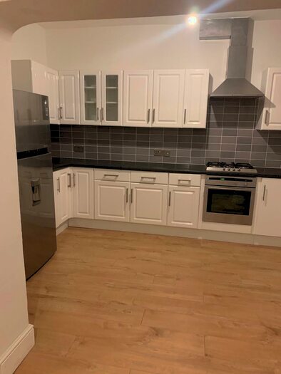 4 Bedroom Detached House To Rent In Gloucester Road, Bristol, BS7