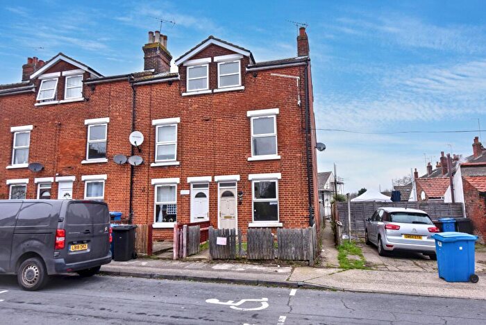 3 Bedroom Semi Detached House For Sale In Mumford Road, Suffolk, IP1