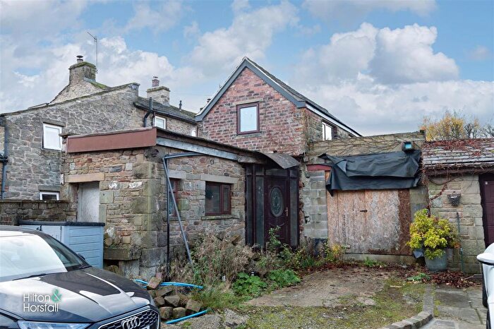 2 Bedroom Property For Sale In Castle View, Barnoldswick, BB18
