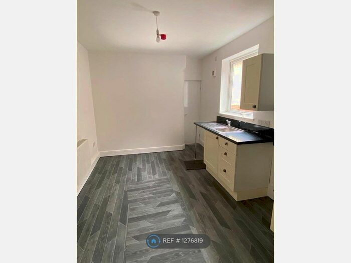 1 Bedroom Flat To Rent In Church Road, Newport NP19