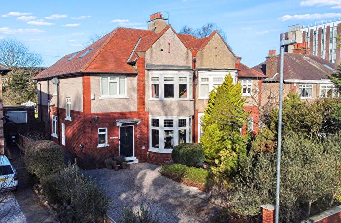 4 Bedroom Semi Detached House For Sale In Elms Road, Darlington, DL3