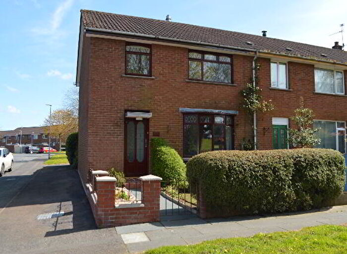 3 Bedroom End TownHouse For Sale In Ballyoran Park, Portadown, BT62